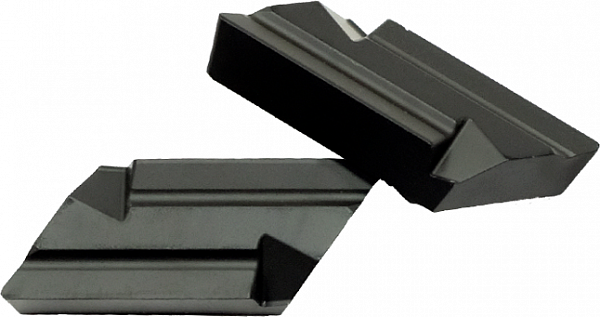 KNUX160405R12P15C1